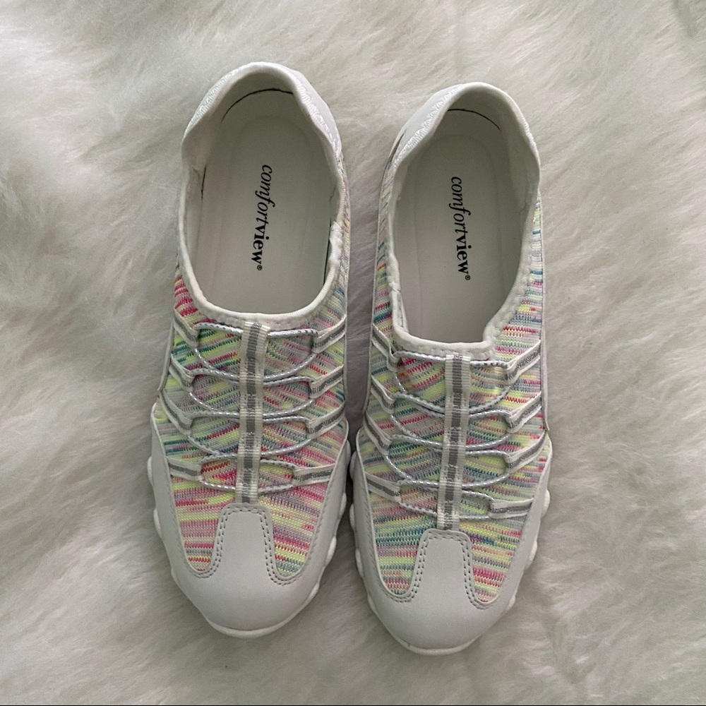 Comfortview Tory Multi-color Sneakers. Size 8W. Never Worn.
